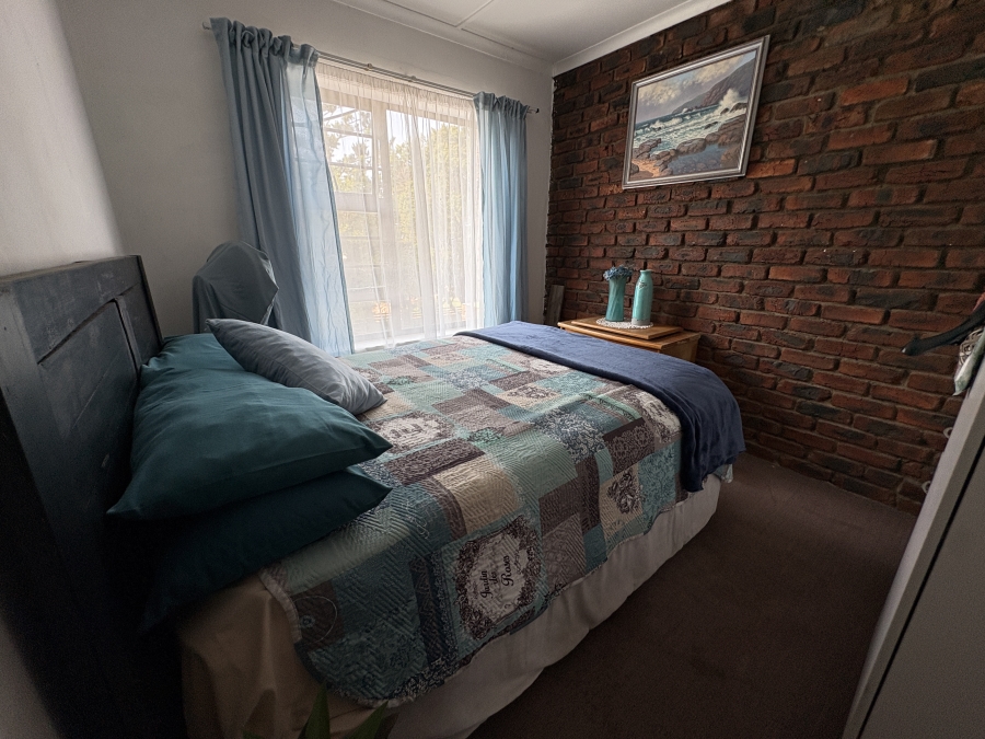 4 Bedroom Property for Sale in Beacon Bay Eastern Cape